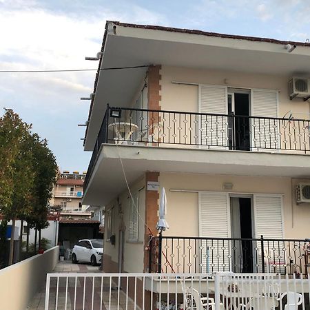 Nikis Rooms Paralia Katerinis Ngoại thất bức ảnh