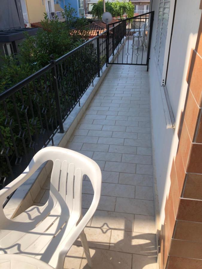 Nikis Rooms Paralia Katerinis Ngoại thất bức ảnh