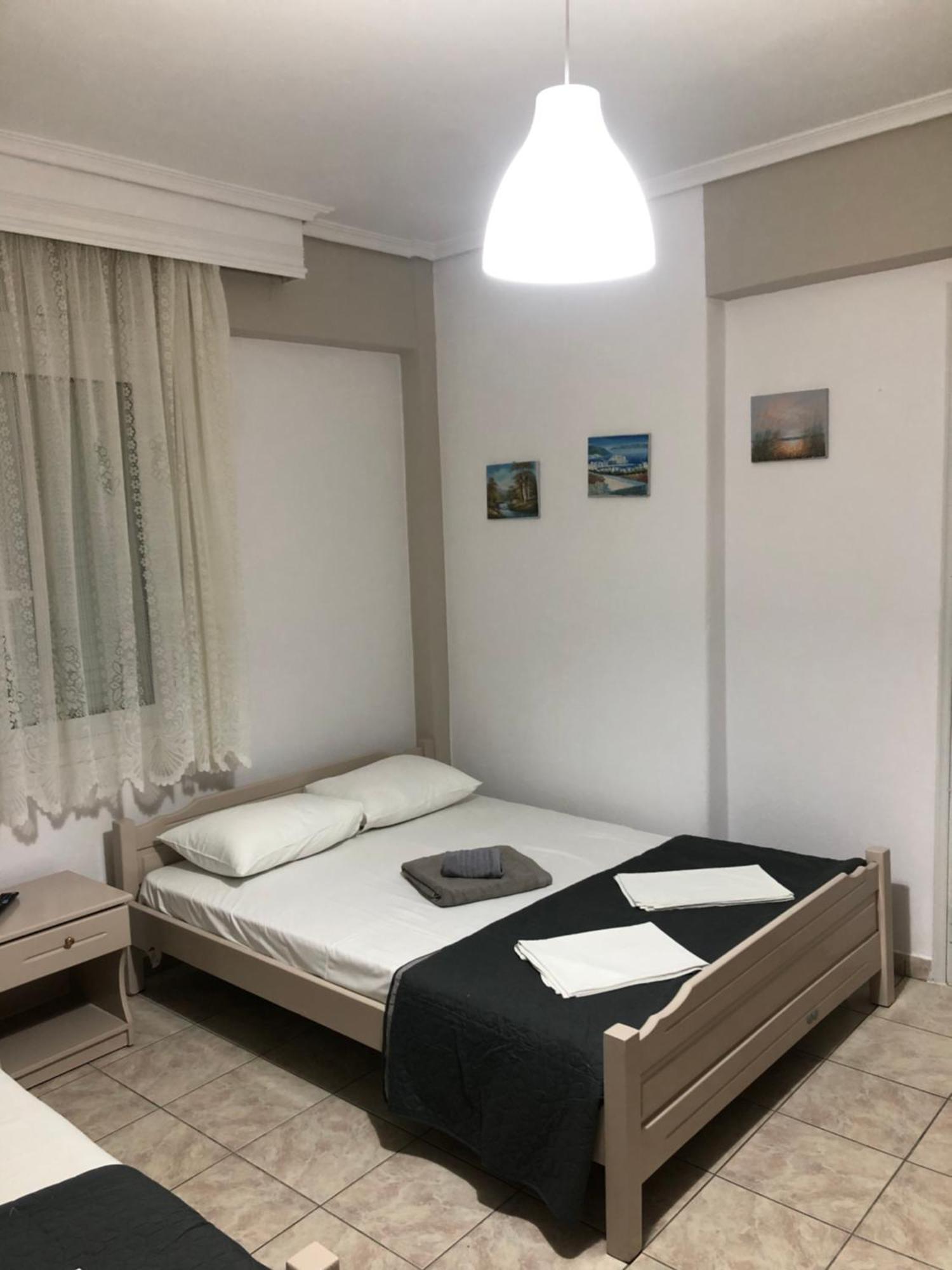 Nikis Rooms Paralia Katerinis Ngoại thất bức ảnh